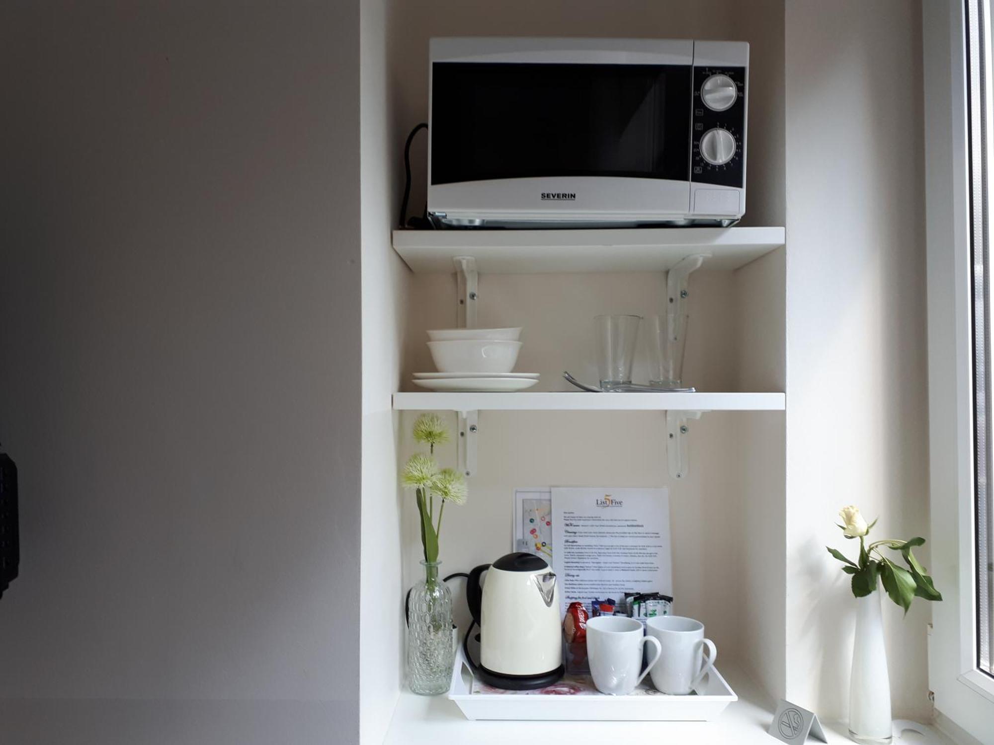 List Five - Your British Guesthouse Stuttgart Habitación foto